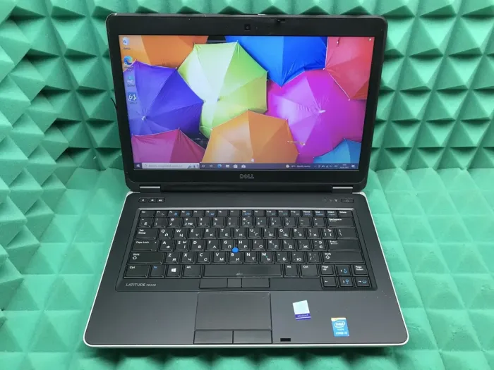 Ноутбук Б-клас Dell Latitude E6440 / 14" (1366x768) TN / Intel Core i5-4310M (2 (4) ядра по 2.7 - 3.4 GHz) / 8 GB DDR3 / 160 GB SSD / Intel HD Graphics 4600 / WebCam / DVD-ROM / HDMI / Windows 10 б/в - зображення 2
