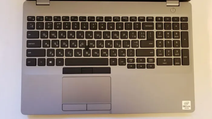 Ультрабук Dell Latitude 5511 / 15.6" (1920x1080) IPS / Intel Core i5-10400H (4 (8) ядра по 2.6 - 4.6 GHz) / 16 GB DDR4 / 256 GB SSD M.2 + 500 GB HDD / Intel UHD Graphics / WebCam / Win 11 Pro б/в - зображення 3