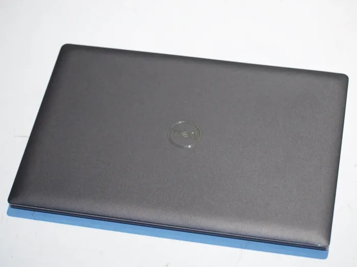 Ультрабук Dell Latitude 3420 / 14" (1366x768) TN / Intel Core i5-1135G7 (4 (8) ядра по 2.4 - 4.2 GHz) / 16 GB DDR4 / 512 GB SSD / Intel Iris Xe Graphics / WebCam б/в - зображення 8