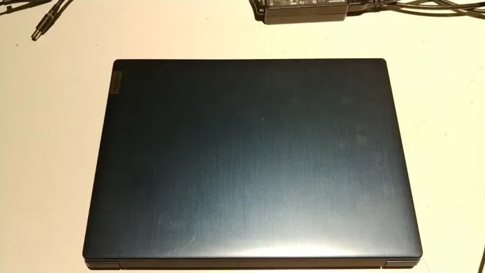 Ультрабук Lenovo IdeaPad 3 14ADA05 / 14" (1920x1080) TN / AMD Ryzen 5 3500U (4 (8) ядра по 2.1 - 3.7 GHz) / 16 GB DDR4 / 512 GB SSD / AMD Radeon Vega 8 Graphics / WebCam б/в - зображення 6