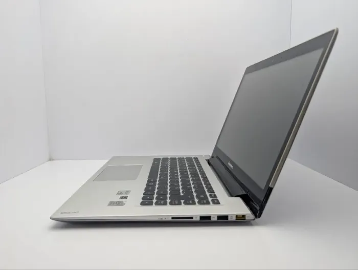 Ноутбук Б-клас Lenovo IdeaPad U430 / 14" (1366x768) TN Touch / Intel Core i5-4200U (2 (4) ядра по 1.6 - 2.6 GHz) / 8 GB DDR3 / 500 GB HDD / nVidia GeForce GT 730M, 2 GB GDDR3, 128-bit / WebCam б/в - зображення 5