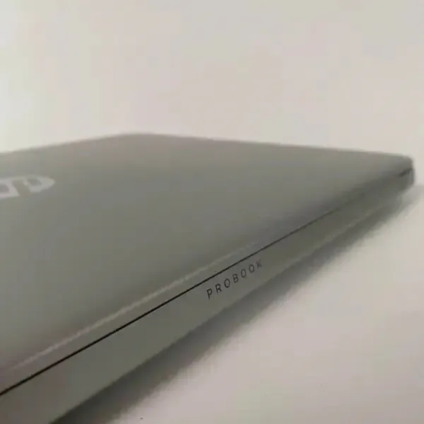 Ноутбук Б-клас HP ProBook 450 G5 / 15.6" (1366x768) TN / Intel Core i5-8250U (4 (8) ядра по 1.6 - 3.4 GHz) / 16 GB DDR4 / 512 GB SSD / Intel UHD Graphics 620 / WebCam / TouchID б/в - зображення 6