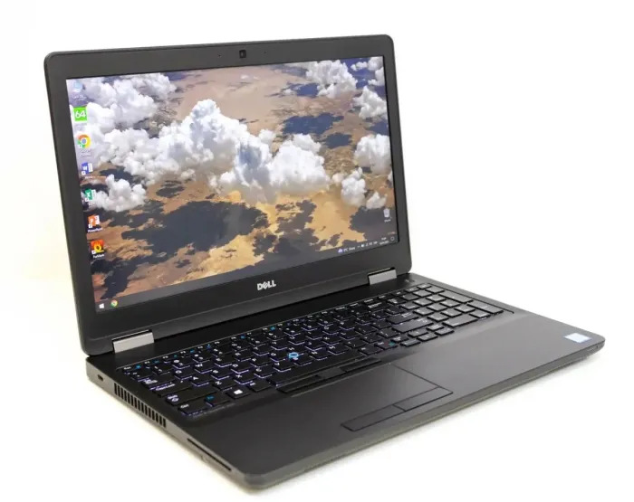 Робоча станція Dell Precision 3510 / 15.6" IPS / Intel Core i7-6820HQ (4(8) ядра по 2.7-3.6 GHz) / 4GB DDR4 / 120GB SSD / AMD FirePro W5130M, 2GB GDDR5, 128-bit / WebCam / HDMI б/в - зображення 3