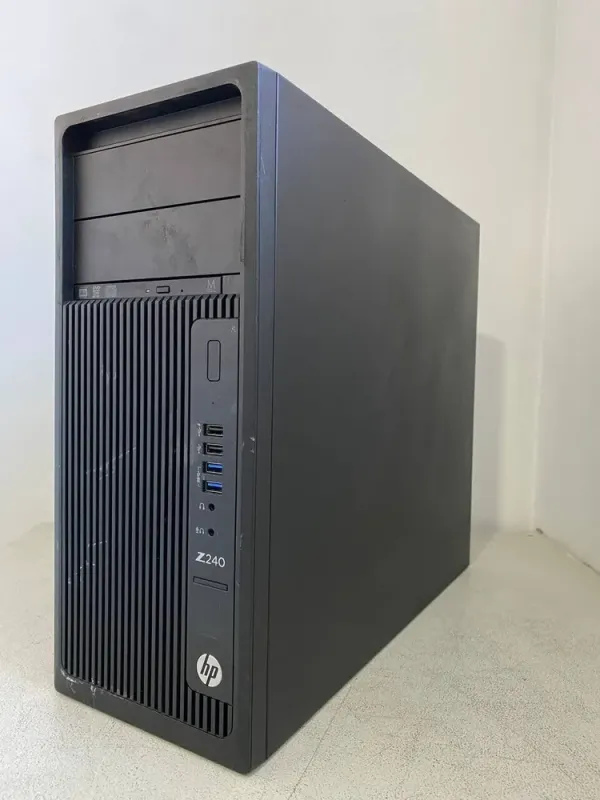 Робоча станція HP Z240 Workstation Tower / Intel Core i7-6700 (4 (8) ядра по 3.4 - 4.0 GHz) / 16 GB DDR4 / 256 GB SSD + 500 GB HDD / nVidia GeForce GTX 1050 Ti, 4 GB GDDR5, 128-bit / DVD-ROM б/в - зображення 2
