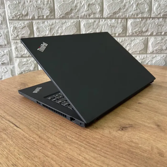 Ультрабук Lenovo ThinkPad T14 / 14" (1920x1080) IPS Touch / Intel Core i5-10310U (4 (8) ядра по 1.7 - 4.4 GHz) / 8 GB DDR4 / 256 GB SSD / Intel UHD Graphics / WebCam б/в - зображення 6