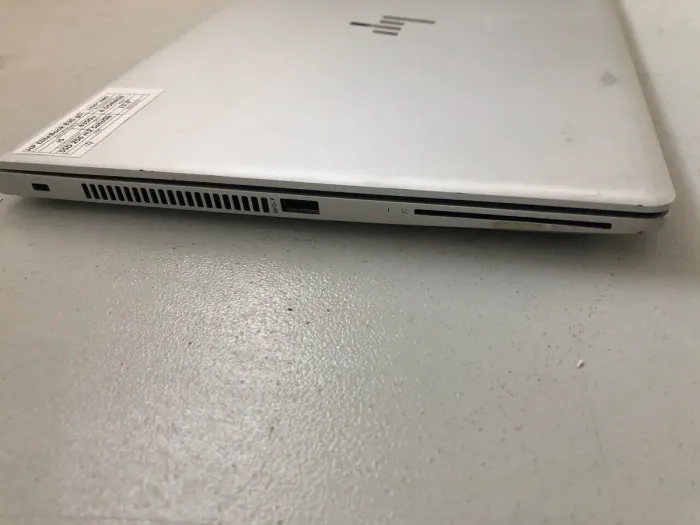 Ультрабук Б-клас HP EliteBook 830 G5 / 13.3" IPS / Core i5-8350U (4(8) ядра по 1.7-3.6GHz) / 8GB DDR4 / 256GB SSD / UHD Graphics / 620 WebCam / HDMI б/в - зображення 3