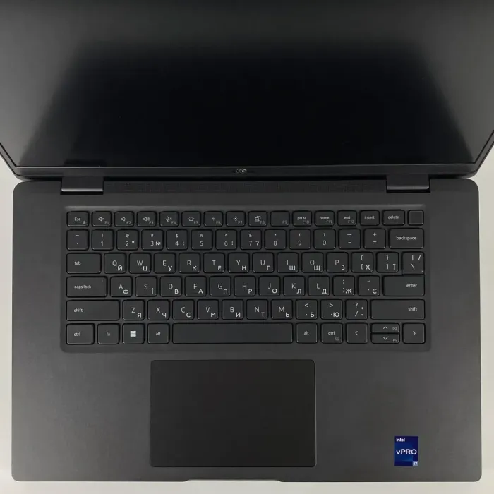 Ультрабук Б-клас Dell Latitude 7530 / 15.6" (1920x1080) IPS / Intel Core i7-1270P (12 (16) ядер по 2.2 - 4.8 GHz) / 16 GB DDR5 / 256 GB SSD / Intel Iris Xe Graphics / WebCam / HDMI б/в - зображення 4