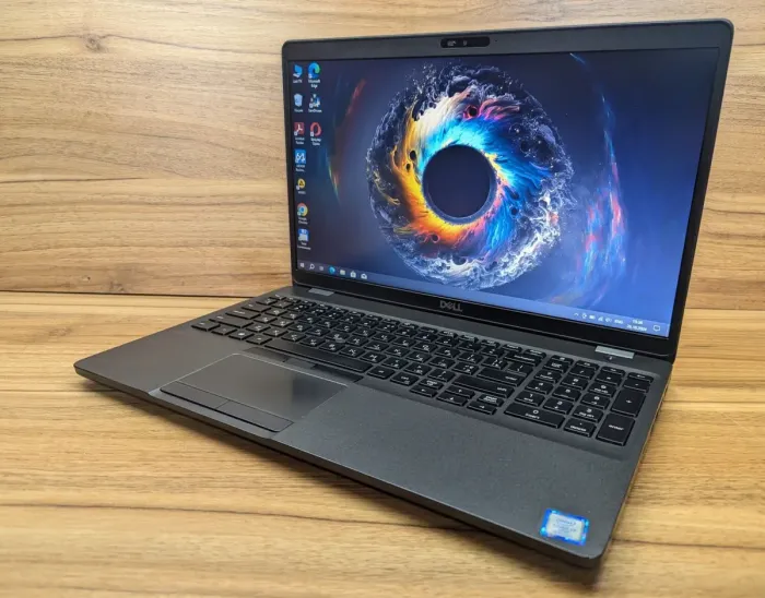 Ноутбук Dell Precision 3540 / 15.6" (1366x768) TN / Intel Core i7-8665U (4 (8) ядра по 1.9 - 4.8 GHz) / 16 GB DDR4 / 256 GB SSD / AMD Radeon Pro WX 2100, 2 GB GDDR5, 64-bit / WebCam / Windows 10 б/в - зображення 11