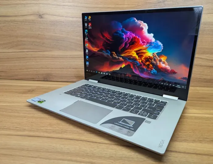 Ноутбук-трансформер Б-клас Lenovo Yoga 720-151KB / 15.6" (3840x2160) IPS Touch / Intel Core i7-7700HQ (4 (8) ядра по 2.8 - 3.8 GHz) / 16 GB DDR4 / 512 GB SSD / nVidia GeForce GTX 1050, 2 GB GDDR5, 128-bit / WebCam / TouchID / Windows 10 б/в - зображення 6