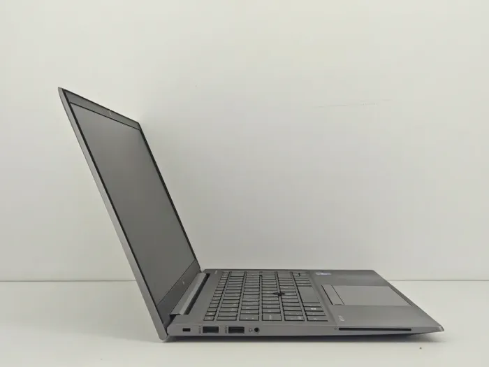 Ультрабук HP ZBook Firefly 14 G8 / 14" (1920x1080) IPS / Intel Core i7-1185G7 (4 (8) ядра по 1.2 - 4.8 GHz) / 16 GB DDR4 / 256 GB SSD / Intel Iris Xe Graphics / WebCam б/в - зображення 3