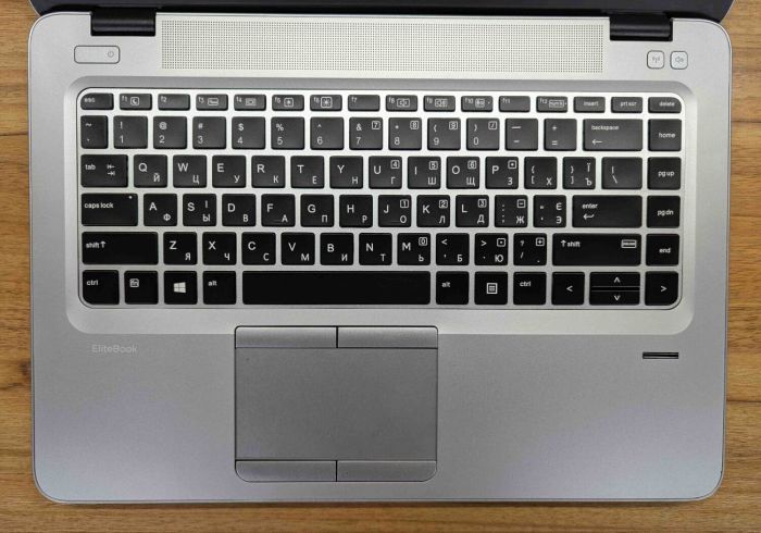 Ультрабук HP EliteBook 840 G4 / 14" (1366x768) TN / Intel Core i7-7600U (2 (4) ядра по 2.8 - 3.9 GHz) / 8 GB DDR4 / 240 GB SSD / Intel HD Graphics 620 / Fingerprint / WebCam / Windows 10 б/в - зображення 3