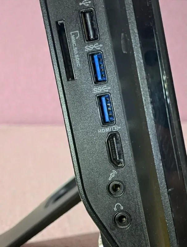 Моноблок Asus ET2013IUKI / 20" (1600x900) TN / Intel Core i5-3550S (4 ядра по 3.0 - 3.7 GHz) / 4 GB DDR3 / 500 GB HDD / Intel HD Graphics 2000 / WebCam б/в - изображение 8