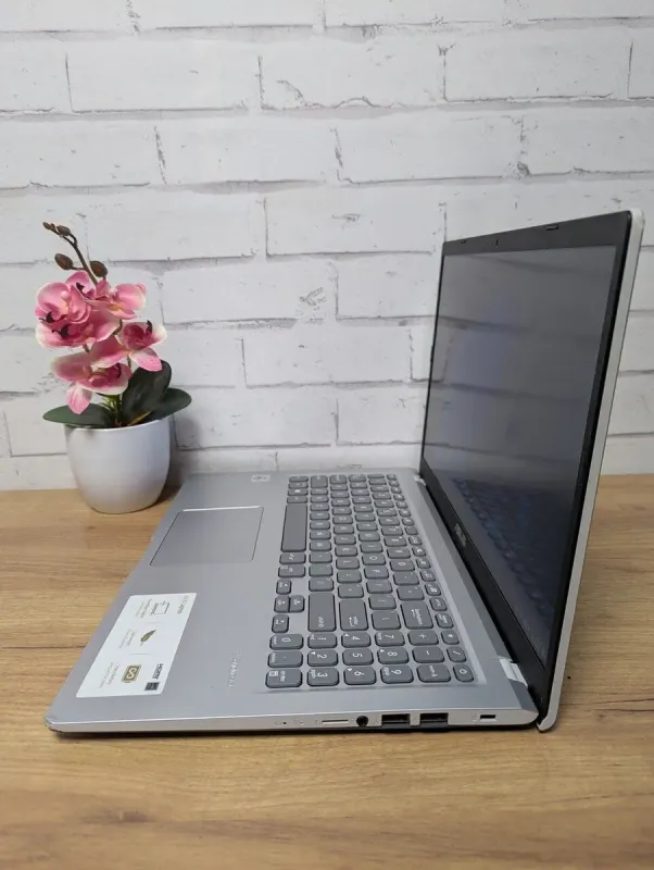 Ноутбук Б-клас Asus X515J / 15.6" (1920x1080) TN / Intel Core i5-1035G1 (4 (8) ядра по 1.0 - 3.6 GHz) / 20 GB DDR4 / 128 GB SSD / Intel UHD Graphics / WebCam б/в - зображення 5