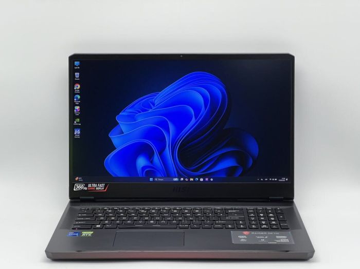 Ігровий ноутбук Б-класу MSI GE76 Raider 12UGS-201US / 17,3" (1920x1080) IPS / Intel Core i7-12700H (14 (20) ядер по 3,5 - 4,7 ГГц) / 32 ГБ DDR4 / 960 ГБ SSD / nVidia GeForce RTX 3070 Ti, 8 ГБ GDDR6, 256-bit / WebCam б/в - зображення 2