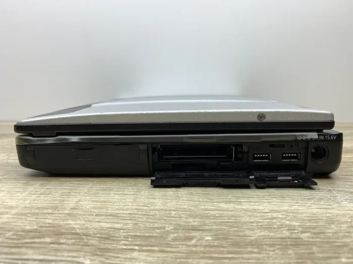 Захищений ноутбук Б-клас Panasonic Toughbook CF-53 / 14" (1366x768) TN / Intel Core i5-3320M (2 (4) ядра по 2.6 - 3.3 GHz) / 8 GB DDR3 / 240 GB SSD / Intel HD Graphics 4000 / DVD-ROM б/в - зображення 5