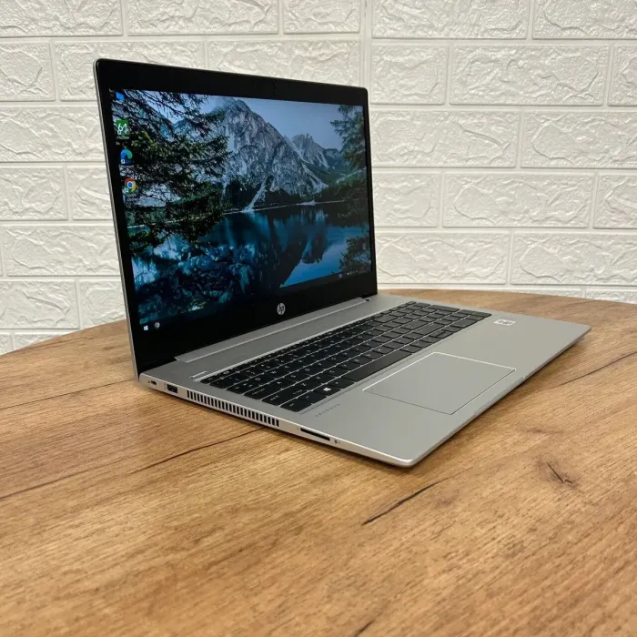 Ноутбук HP ProBook 450 G7 / 15.6" (1920x1080) IPS / Intel Core i7-10510U (4 (8) ядра по 1.8 - 4.9 GHz) / 8 GB DDR4 / 256 GB SSD / Intel UHD Graphics / WebCam б/в - зображення 4