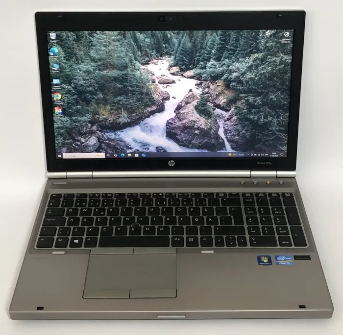 Ноутбук Б-клас HP EliteBook 8570p / 15.6" (1600x900) TN / Intel Core i5-3230M (2 (4) ядра по 2.6 - 3.2 GHz) / 8 GB DDR3 / 500 GB HDD / Intel HD Graphics 4000 / WebCam / DVD-ROM б/в - зображення 2