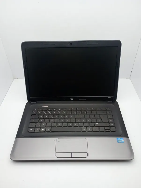 Ноутбук HP Pavilion 650 / 15.6" (1366x768) TN / Intel Core i3-2328M (2 (4) ядра по 2.2 GHz) / 6 GB DDR3 / 250 GB HDD / Intel HD Graphics 3000 / WebCam б/в - зображення 2
