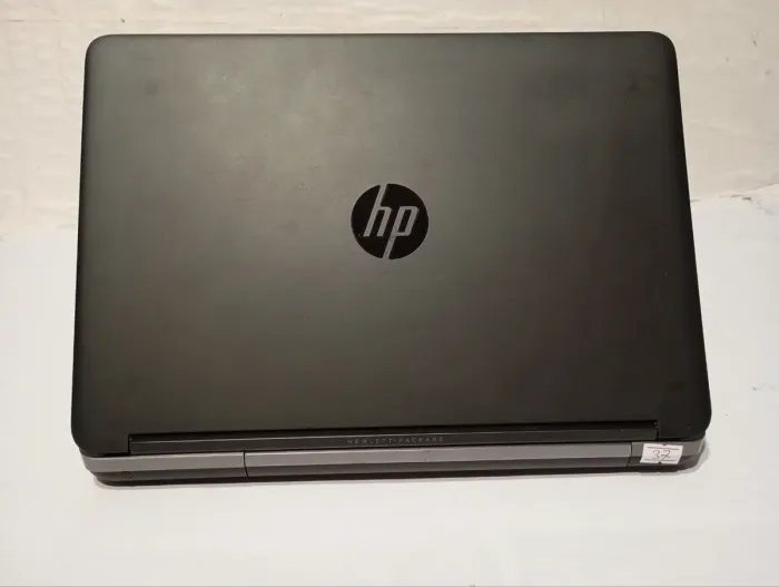 Ноутбук Б-клас HP ProBook 640 G1 / 14" (1366x768) TN / Intel Core i5-4300M (2 (4) ядра по 2.6 - 3.3 GHz) / 8 GB DDR3 / 128 GB SSD / Intel HD Graphic 4600 / WebCam б/в - зображення 4