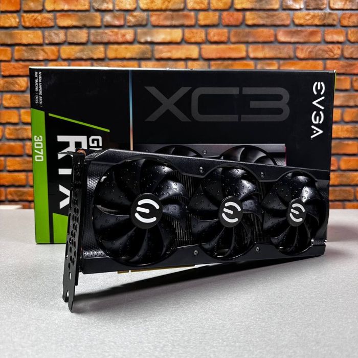 Дискретна відеокарта EVGA GeForce RTX 3070 XC3 Ultra Gaming, 8 GB GDDR6, 256-bit / 1x HDMI, 3x DisplayPort / Коробка / (08G-P5-3755-KR) б/в - зображення 2