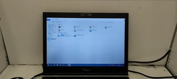 Ноутбук Б-клас Fujitsu LifeBook S6420 / 13.3" (1280x800) TN / Intel Core 2 Duo P8600 (2 ядра по 2.4 GHz) / 4 GB DDR3 / 160 GB HDD / Intel GMA 4500MHD Graphics / WebCam / Без АКБ б/в - зображення 11
