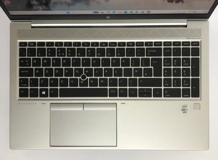 Ігровий ультрабук HP EliteBook 850 G7 / 15,6" (1920x1080) IPS / Intel Core i7-10610U (4 (8) ядра по 1,8 - 4,9 ГГц) / 16 ГБ DDR4 / 256 ГБ SSD NVMe / nVidia GeForce MX250, 2 ГБ GDDR5, 64-біт / WebCam / Win 11 Pro б/в - зображення 8