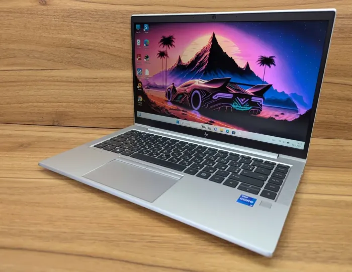 Ультрабук Б-клас HP EliteBook 840 G8 / 14" (1920x1080) IPS / Intel Core i7-1185G7 (4 (8) ядра по 3.0 - 4.8 GHz) / 16 GB DDR4 / 512 GB SSD / Intel Iris Xe Graphics / TouchID / Windows 11 б/в - зображення 6