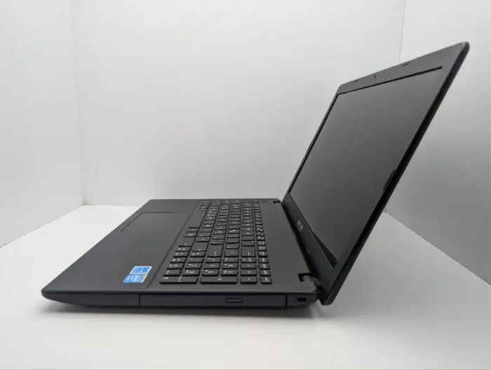 Ноутбук Asus X551C / 15.6" (1366x768) TN / Intel Celeron 1007U (2 ядра по 1.5 GHz) / 8 GB DDR3 / 320 GB HDD / Intel HD Graphics 2500 / WebCam / DVD-ROM б/в - зображення 5
