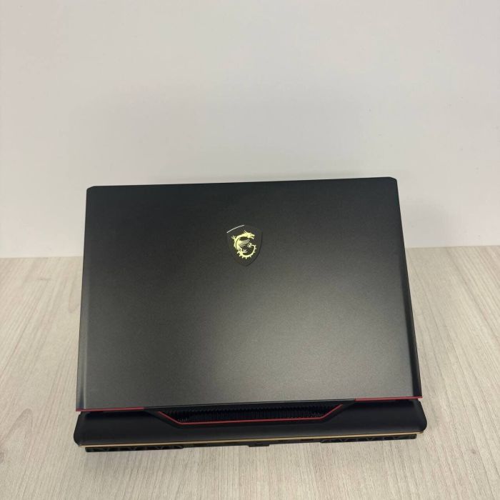 Ігровий ноутбук Б-класу MSI Raider GE68 HX 14VGG / 16" (1920×1200) IPS / Intel Core i9-14900HX (24 (32) ядра по 2,2 - 5,7 ГГц) / 32 ГБ DDR5 / 1000 ГБ SSD NVMe / nVidia GeForce RTX 4070, 8 ГБ GDDR6, 128-біт / Веб-камера б/в - зображення 9