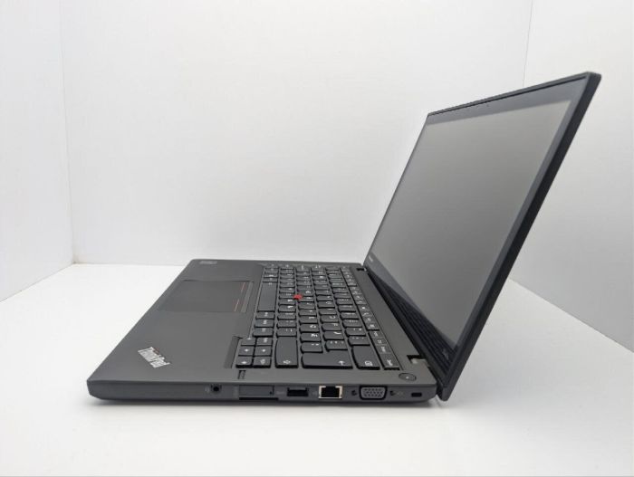 Ноутбук Lenovo ThinkPad T440s / 14" (1920x1080) IPS Touch / Intel Core i7-4600U (2 (4) ядра по 2.1 - 3.3 GHz) / 8 GB DDR3 / 256 GB SSD / Intel HD Graphics 4400 / WebCam б/в - изображение 5