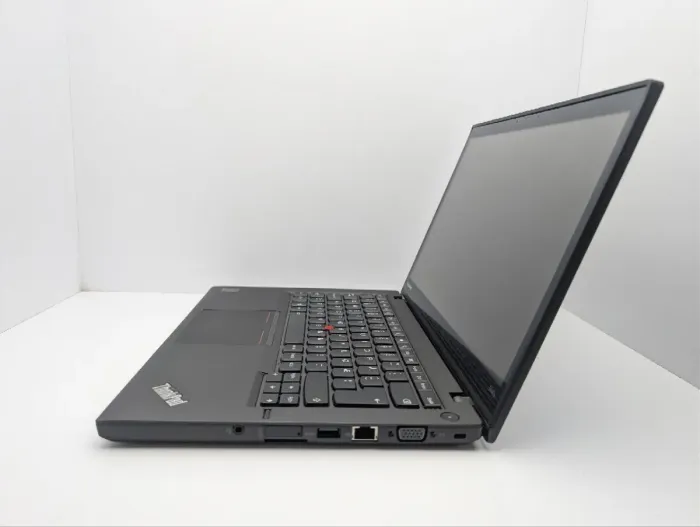 Ноутбук Lenovo ThinkPad T440s / 14" (1920x1080) IPS Touch / Intel Core i7-4600U (2 (4) ядра по 2.1 - 3.3 GHz) / 8 GB DDR3 / 256 GB SSD / Intel HD Graphics 4400 / WebCam б/в - зображення 5