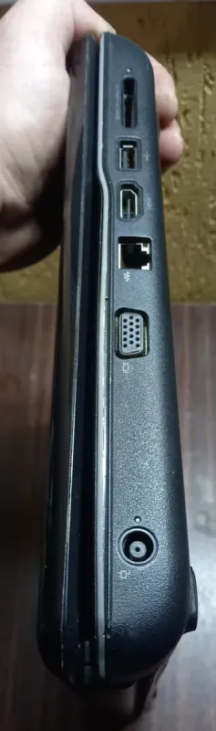 Ноутбук HP Compaq Presario CQ60 / 15.6" (1366x768) TN / Intel Celeron 585 (1 ядро з 2.16 GHz) / 4 GB DDR2 / 250 GB HDD / Intel GMA 4500M Graphics / WebCam / DVD-ROM / Windows 7 / АКБ не тримає б/в - зображення 5