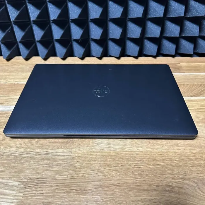 Ультрабук Dell Latitude 5400 / 14" (1920x1080) IPS / Intel Core i5-8265U (4 (8) ядра по 1.6 - 3.9 GHz) / 8 GB DDR4 / 256 GB SSD / Intel UHD Graphics / WebCam б/в - зображення 7