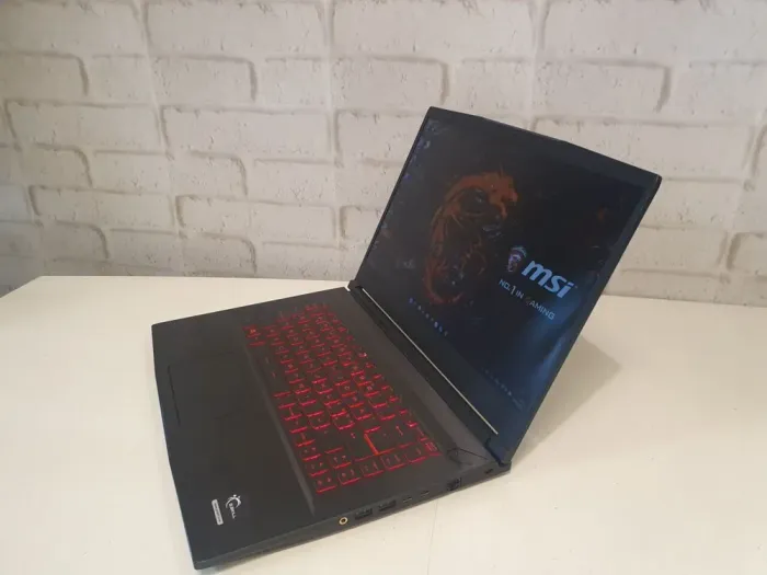 Ігровий ноутбук MSI GF65 Thin 10UE-289NEU / 15.6" (1920x1080) IPS / Intel Core i5-10500H (6 (12) ядер по 2.5 - 4.5 GHz) / 16 GB DDR4 / 512 GB SSD / nVidia GeForce RTX 3060, 6 GB GDDR6, 192-bit / WebCam б/в - зображення 3