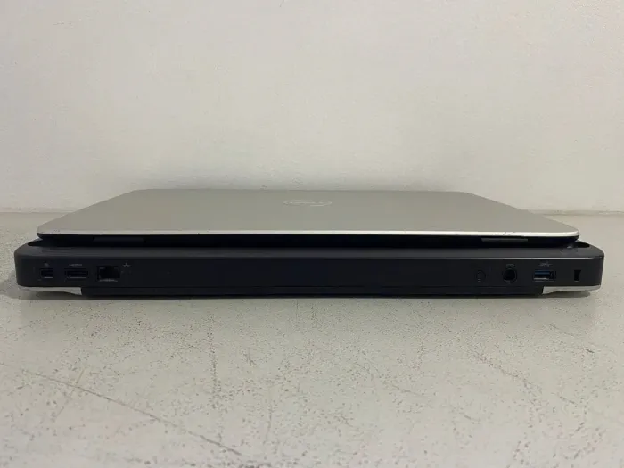 Ноутбук Dell XPS L502X / 15.6" (1366x768) TN / Intel Core i5-2410M (2 (4) ядра по 2.3 - 2.9 GHz) / 8 GB DDR3 / 500 GB HDD / Intel HD Graphics 3000 / WebCam / DVD-ROM б/в - зображення 6