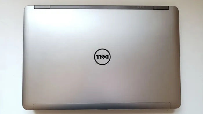 Ігровий ноутбук Dell Latitude E6540 / 15.6" (1366x768) TN / Intel Core i7-4810MQ (4 (8) ядра по 2.8 - 3.8 GHz) / 16 GB DDR3 / 256 GB SSD + 500 GB HDD / AMD Radeon HD 8790M, 2 GB GDDR5, 128-bit / WebCam б/в - зображення 7