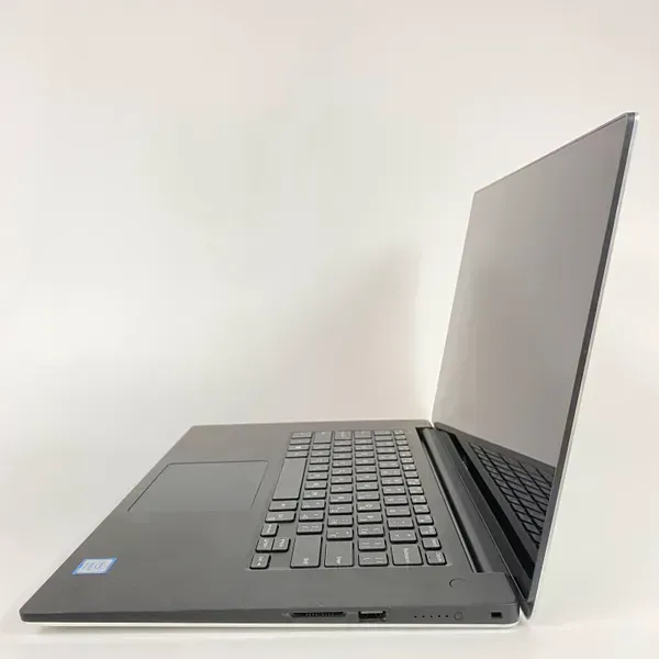 Ігровий ноутбук Dell XPS 15 9570 / 15.6" (3840x2160) IPS Touch / Intel Core i7-8750H (6 (12) ядер по 2.2 - 4.1 GHz) / 16 GB DDR4 / 512 GB SSD / nVidia GeForce GTX 1050 Ti Max-Q, 4 GB GDDR5, 128-bit / HDMI б/в - зображення 5