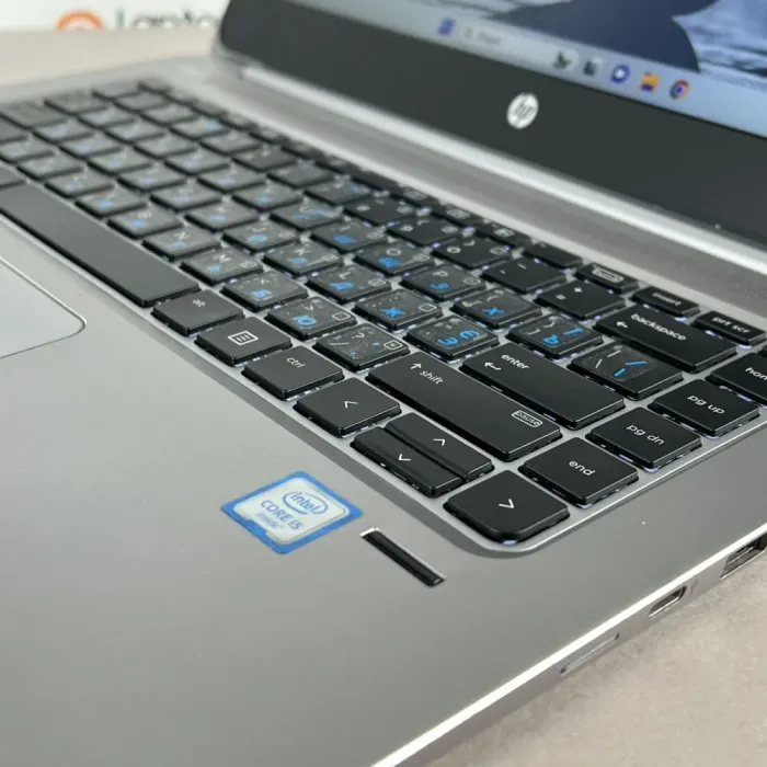 Ноутбук HP EliteBook 1040 G3 / 14" (1920x1080) TN / Intel Core i5-6300U (2 (4) ядра по 2.4 - 3.0 GHz) / 8 GB DDR4 / 256 GB SSD / Intel HD Graphics 520 / WebCam / HDMI б/в - зображення 4