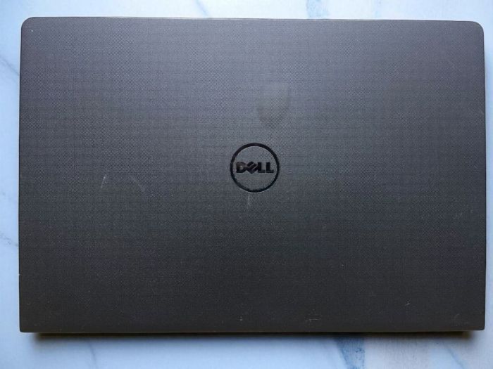 Ігровий ноутбук Dell Inspiron 15-5559 (P51F) / 15,6" (1366х768) TN / Intel Core i7-6500U (2 (4) ядра по 2,5 - 3,1 ГГц) / 8 ГБ DDR3 / 256 ГБ SSD / AMD Radeon R5 M335, 4 ГБ DDR3, 64-біт / Веб-камера б/в - зображення 3
