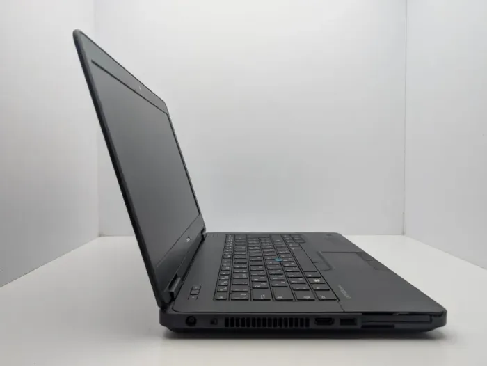Ноутбук Dell Latitude E5440 / 14" (1366x768) TN / Intel Core i5-4300U (2 (4) ядра по 1.9 - 2.9 GHz) / 8 GB DDR3 / 180 GB SSD / Intel HD Graphics 4400 / WebCam б/в - зображення 5