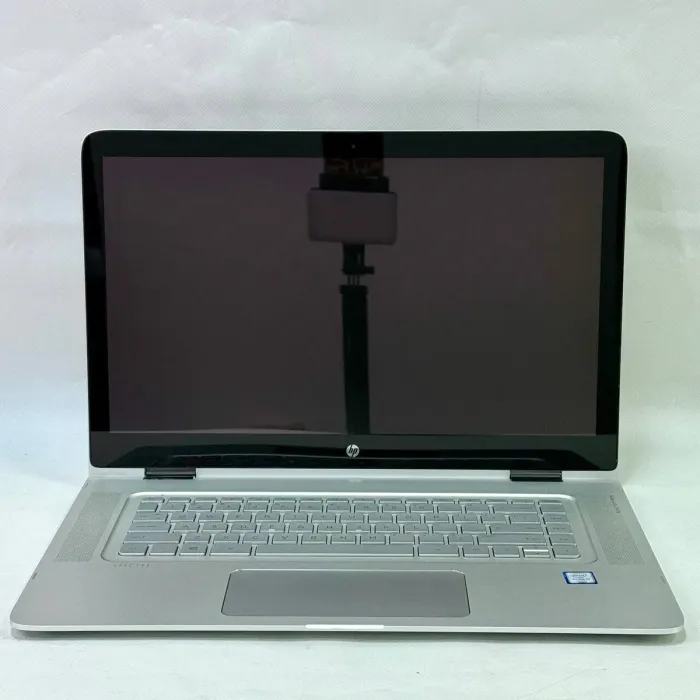 Ультрабук-трансформер HP Spectre x360 15-ap012dx / 15.6" (3840x2160) IPS Touch / Intel Core i7-6500U (2 (4) ядра по 2.5 - 3.1 GHz) / 16 GB DDR4 / 512 GB SSD / Intel HD Graphics 520 / WebCam / Windows 10 Home б/в - зображення 5