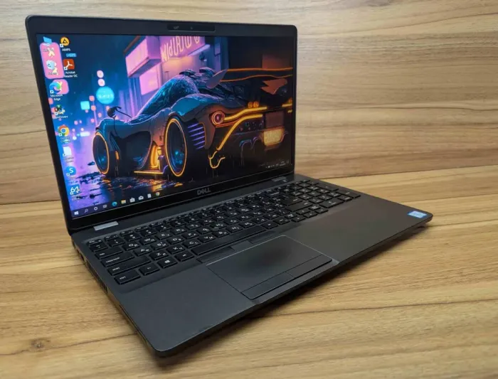 Ультрабук Dell Latitude 5500 / 15.6" (1920x1080) IPS / Intel Core i5-8365U (4 (8) ядра по 1.6 - 4.1 GHz) / 16 GB DDR4 / 512 GB SSD / Intel UHD Graphics 620 / WebCam / HDMI / Windows 10 б/в - зображення 4
