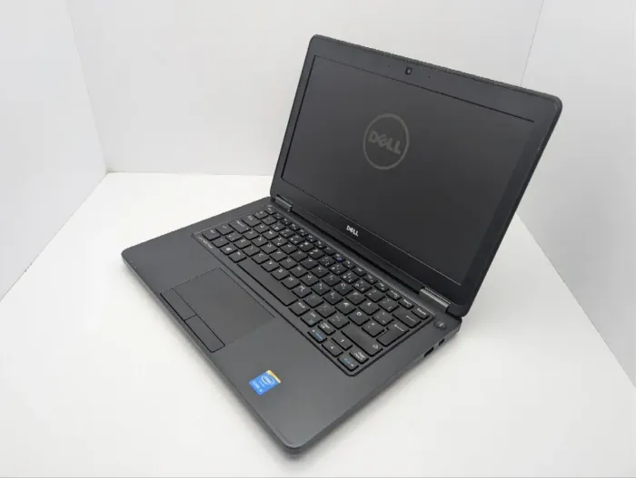 Нетбук Dell Latitude E5250 / 12.5" (1366x768) TN / Intel Core i5-5200U (2 (4) ядра по 2.2 - 2.7 GHz) / 8 GB DDR3 / 120 GB SSD / Intel HD Graphics 5500 / WebCam б/в - зображення 7