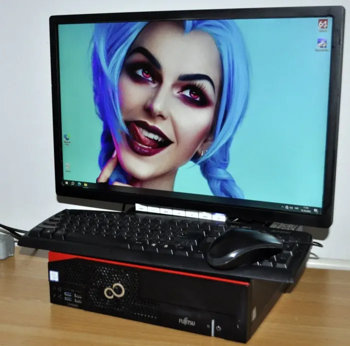 Комплект ПК: Fujitsu D757 E90 SFF / Intel Core i5-6500 (4 ядра по 3.2 - 3.6 GHz) / 16 GB DDR4 / 240 GB SSD + 320 GB HDD / Intel HD Graphics + Монітор Б-клас 22" (1680x1050) TN / VGA+ Windows 11 Pro б/в - зображення 10