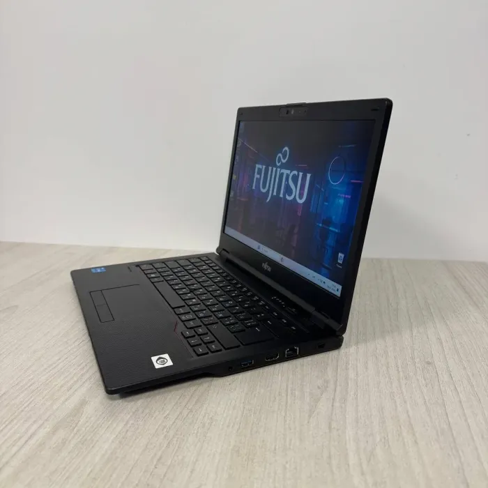 Ноутбук Fujitsu LifeBook E5411 / 14" (1920x1080) IPS / Intel Core i3-1115G4 (2 (4) ядра по 1.7 - 4.1 GHz) / 16 GB DDR4 / 256 GB SSD / Intel UHD Graphics / WebCam б/в - зображення 7