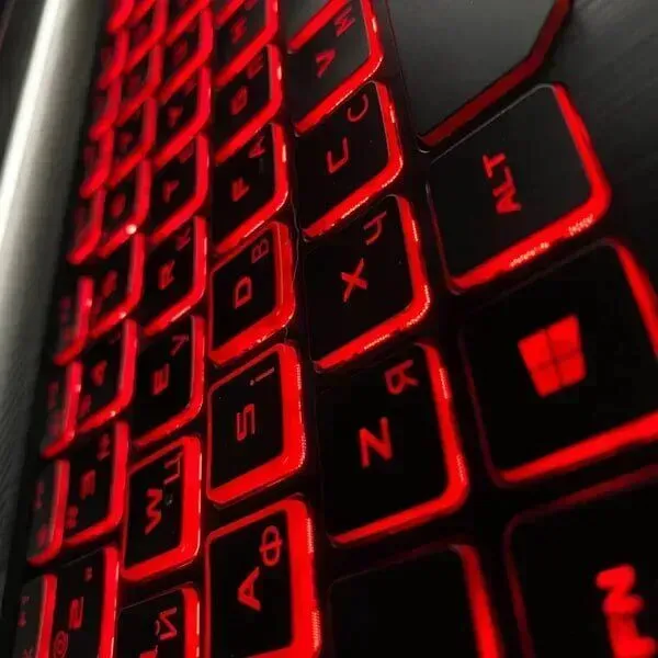 Ігровий ноутбук Asus TUF Gaming FX705DY / 17.3" (1920x1080) IPS / AMD Ryzen 5 3550H (4 (8) ядра по 2.1 - 3.7 GHz) / 16 GB DDR4 / 512 GB SSD / AMD Radeon RX 560, 4 GB GDDR5, 128-bit / WebCam / HDMI б/в - зображення 6