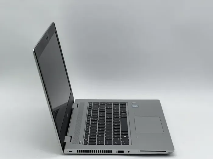 Ноутбук HP ProBook 640 G5 / 14" (1920x1080) IPS / Intel Core i5-8365U (4 (8) ядра по 1.6 - 4.1 GHz) / 8 GB DDR4 / 240 GB SSD / Intel UHD Graphics 620 / WebCam б/в - зображення 3