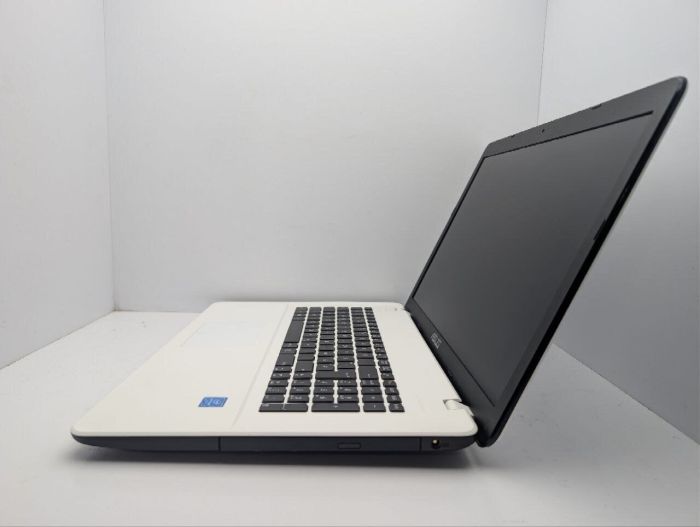 Ноутбук Asus F751N / 17.3" (1600x900) TN / Intel Pentium N4200 (2 (4) ядра по 1.1 - 2.5 GHz) / 8 GB DDR3 / 120 GB SSD / Intel HD Graphics 505 / WebCam / DVD-ROM б/в - зображення 5