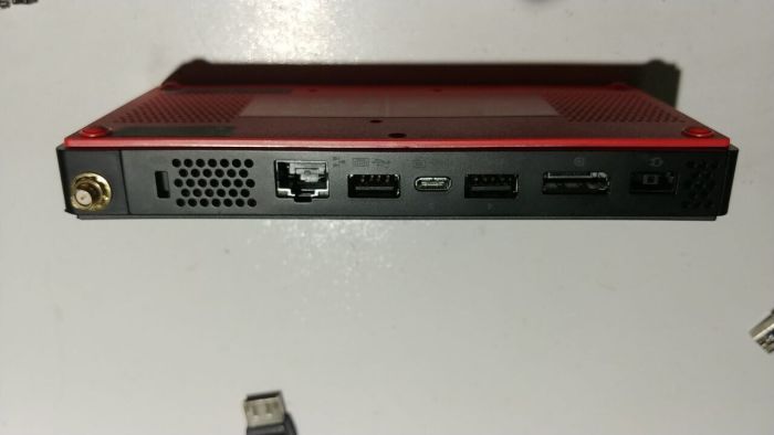 Неттоп Lenovo ThinkCentre M75n USFF / AMD Ryzen 5 3500U (4 (8) ядра по 2.1 - 3.7 GHz) / 8 GB DDR4 / 256 GB SSD / AMD Radeon Vega 8 Graphics / DisplayPort / Wi-Fi + Блок живлення б/в - зображення 18