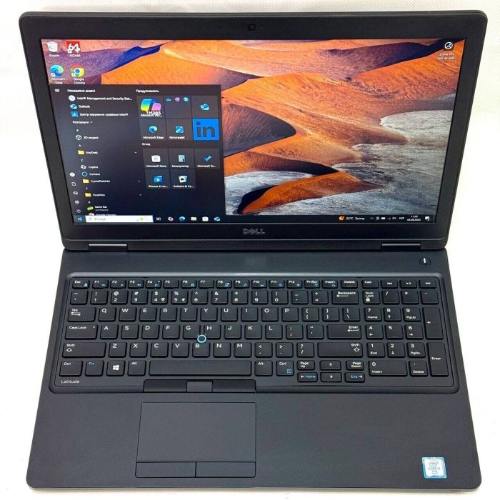 Ноутбук Dell Latitude 5580 / 15.6" (1920x1080) IPS / Intel Core i5-6300U (2 (4) ядра по 2.4 - 3.0 GHz) / 16 GB DDR4 / 256 GB SSD / Intel HD Graphics 520 / WebCam / LTE / Windows 10 Pro б/в - зображення 3